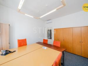 Pronájem kanceláře, Ostrava - Zábřeh, 250 m2