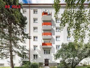 Prodej bytu 2+kk, Praha - Hloubětín, Poděbradská, 51 m2