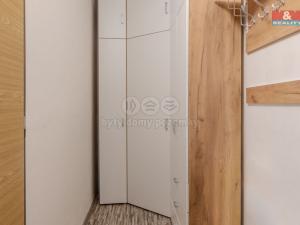 Prodej bytu 2+1, Zlín, Na Honech III, 44 m2