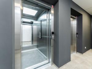 Prodej bytu 1+kk, Praha, Mozartova, 26 m2