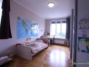 Pronájem bytu 4+kk, Praha - Malešice, Mistrovská, 100 m2