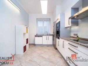 Pronájem rodinného domu, Praha - Radotín, U sanatoria, 130 m2