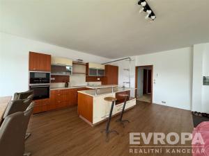 Pronájem bytu 4+kk, Praha, Jamská, 122 m2