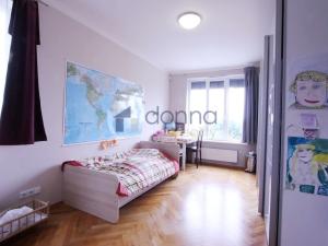 Pronájem bytu 4+kk, Praha, Mistrovská, 100 m2