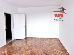 Pronájem bytu 1+1, Sokolov, Švabinského, 40 m2