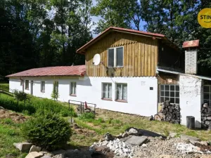 Prodej historického objektu, Česká Ves, 500 m2