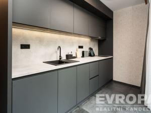 Prodej bytu 3+kk, Špindlerův Mlýn, okres trutnov, 81 m2