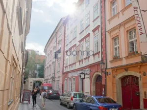 Pronájem bytu 3+kk, Praha, Řetězová, 126 m2