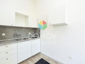 Pronájem bytu 1+kk, Králův Dvůr, Plzeňská, 24 m2