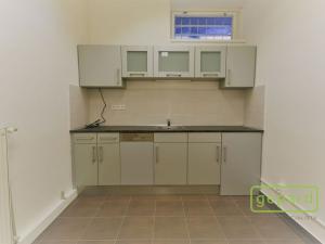 Pronájem obchodního prostoru, Praha - Černý Most, Kpt. Stránského, 11 m2