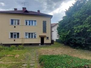 Pronájem bytu 3+1, Valašské Meziříčí - Krásno nad Bečvou, Svěrákova, 98 m2