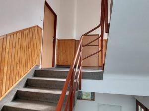 Pronájem bytu 3+1, Valašské Meziříčí - Krásno nad Bečvou, Svěrákova, 98 m2
