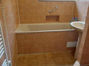 Pronájem bytu 3+1, Valašské Meziříčí - Krásno nad Bečvou, Svěrákova, 98 m2