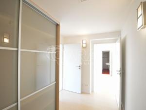 Pronájem bytu 2+kk, Praha - Strašnice, Sečská, 72 m2