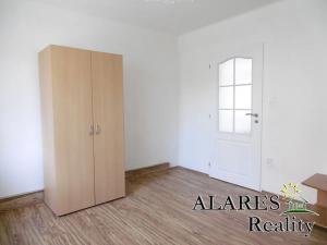 Pronájem rodinného domu, Praha - Letňany, 70 m2