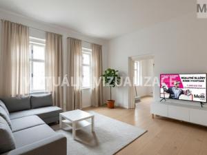 Prodej bytu 2+1, Dubí - Bystřice, Tovární, 58 m2