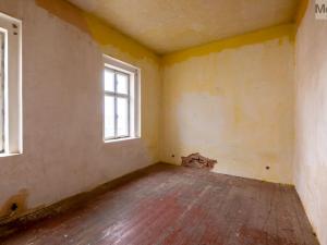 Prodej bytu 2+1, Dubí - Bystřice, Tovární, 58 m2