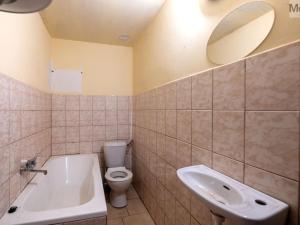 Prodej bytu 2+1, Dubí - Bystřice, Tovární, 58 m2