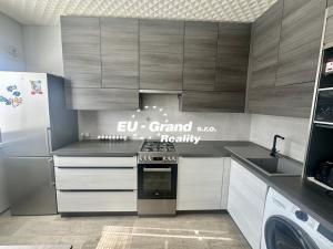 Prodej bytu 3+1, Česká Lípa, Jana Zrzavého, 66 m2