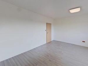 Pronájem komerční nemovitosti, Třebíč, Račerovická, 27 m2
