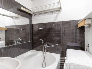 Prodej bytu 2+kk, Praha - Košíře, Pod Kavalírkou, 41 m2