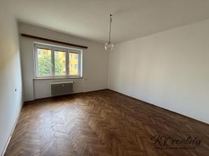 Pronájem bytu 2+1, Vsetín, Na Kamencoch, 80 m2