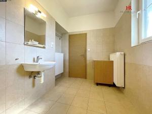 Pronájem bytu 3+1, Bystřice, Kostelní, 79 m2
