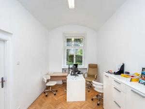 Pronájem kanceláře, Praha - Vinohrady, Lublaňská, 85 m2