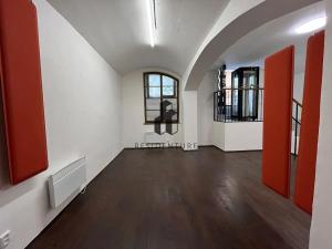 Pronájem obchodního prostoru, Praha - Vinohrady, Mánesova, 45 m2