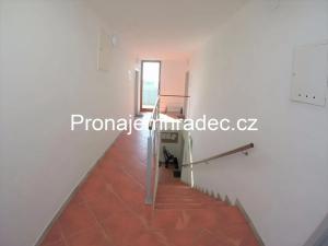 Pronájem bytu 1+kk, Hradec Králové, Na Pastvinách, 35 m2
