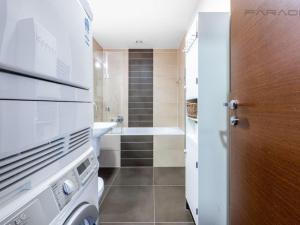 Pronájem bytu 2+kk, Praha - Nusle, K sídlišti, 56 m2