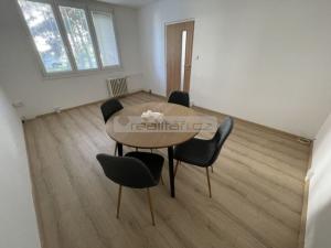Pronájem bytu 2+1, Plzeň - Lobzy, Pod Vrchem, 50 m2