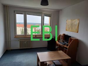 Pronájem bytu 1+kk, Praha, Batelovská, 27 m2