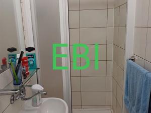 Pronájem bytu 1+kk, Praha, Batelovská, 27 m2