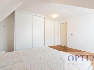 Pronájem bytu 4+1, Praha - Vinohrady, Benešovská, 140 m2