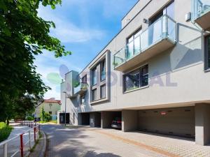Pronájem bytu 1+kk, Praha - Michle, U michelského mlýna, 33 m2