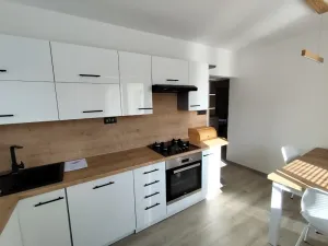 Pronájem bytu 2+1, Chrudim, Fibichova, 60 m2