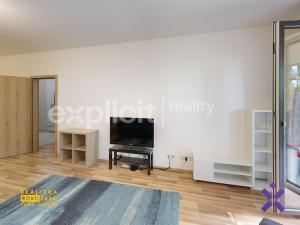 Pronájem bytu 3+kk, Praha - Strašnice, Zvěřinova, 78 m2