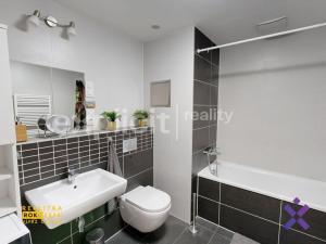 Pronájem bytu 3+kk, Praha - Strašnice, Zvěřinova, 78 m2