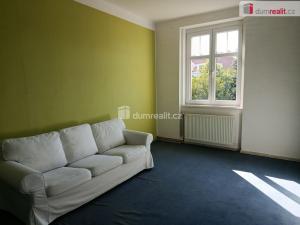 Pronájem bytu 3+1, Praha - Žižkov, Jeseniova, 85 m2