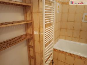 Pronájem bytu 3+1, Praha - Žižkov, Jeseniova, 85 m2