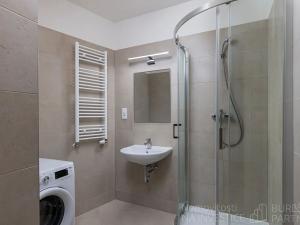 Pronájem bytu 1+kk, Praha - Chodov, Šternovská, 33 m2