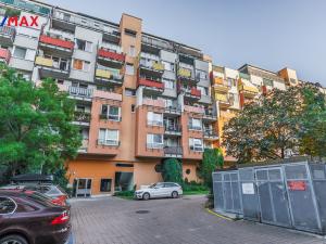 Pronájem bytu 2+kk, Praha - Vysočany, Pod Harfou, 46 m2
