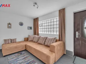 Prodej bytu 3+1, Chlumec nad Cidlinou - Chlumec nad Cidlinou IV, Smetanova, 98 m2