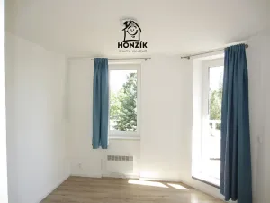 Pronájem bytu 2+kk, Praha - Jinonice, U kříže, 57 m2