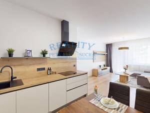 Pronájem bytu 2+kk, Praha - Strašnice, Štěchovická, 66 m2