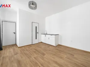 Prodej činžovního domu, Úpice, Dr. E. Beneše, 84 m2