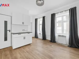 Prodej činžovního domu, Úpice, Dr. E. Beneše, 84 m2
