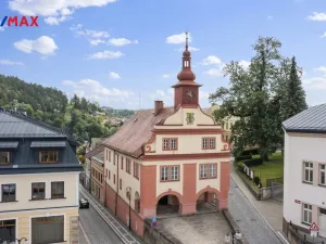 Prodej činžovního domu, Úpice, Dr. E. Beneše, 84 m2