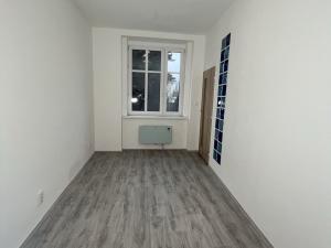 Pronájem bytu 2+kk, Praha - Libeň, Davídkova, 38 m2